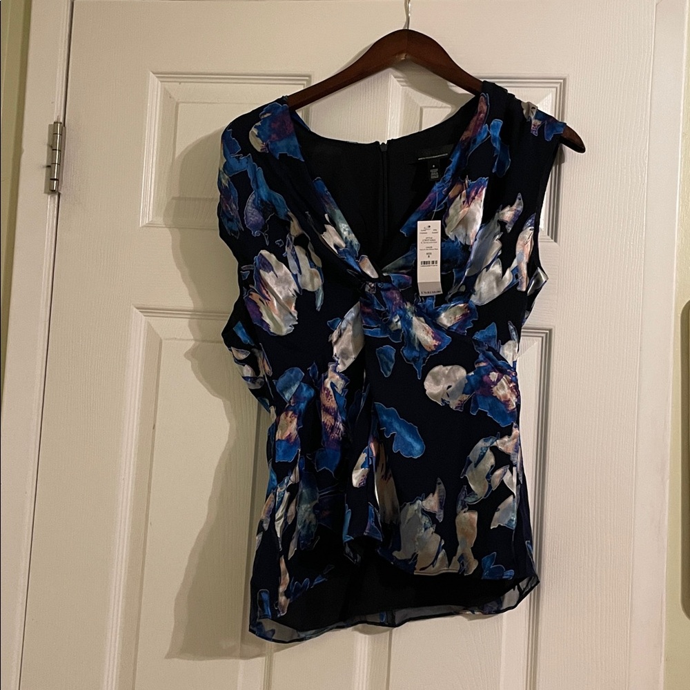 White House Black Market Navy and Blue Floral Blouse